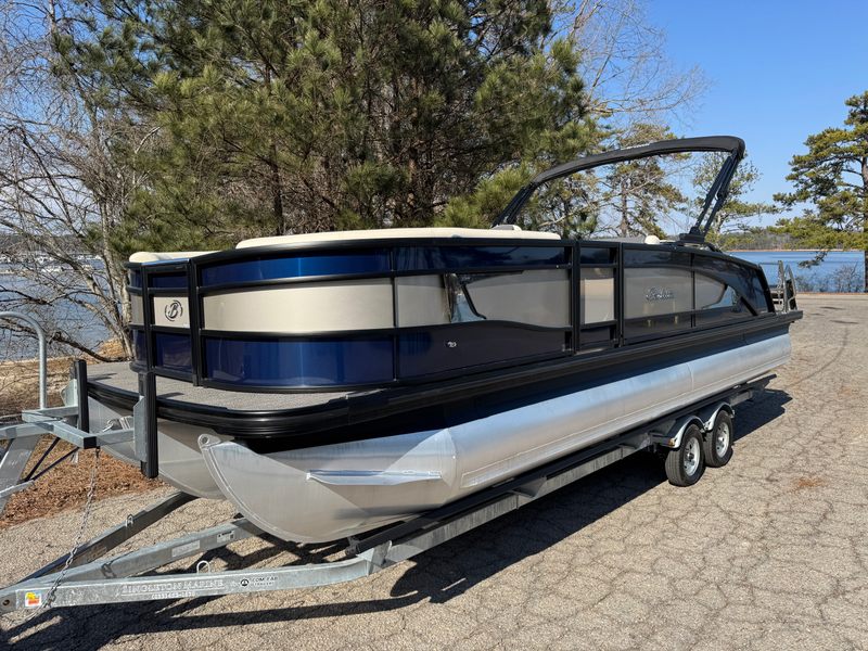 2025 Barletta Lusso L25UE