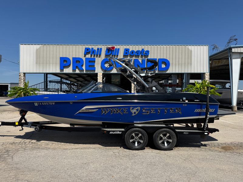 2012 Malibu Wakesetter 22 MXZ