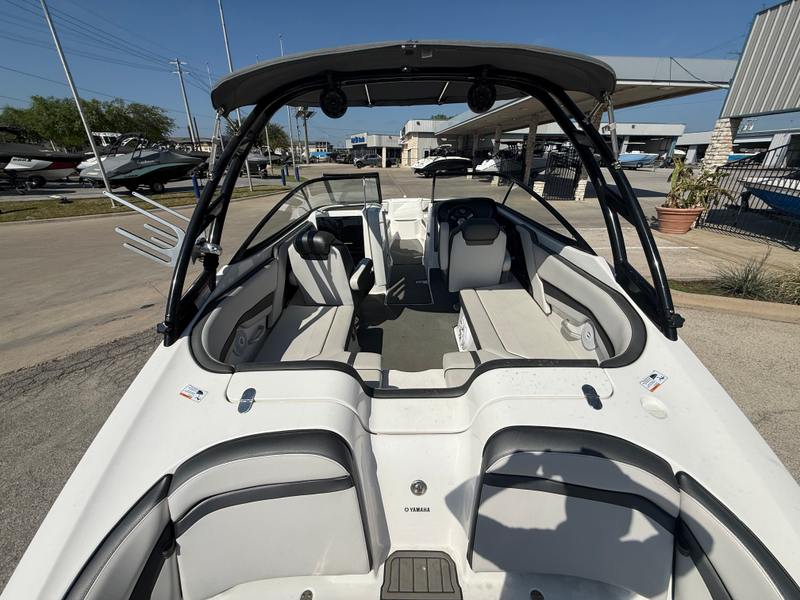 Boat Image 27