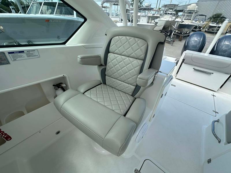 Boat Image 9