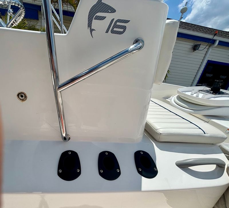 Boat Image 9