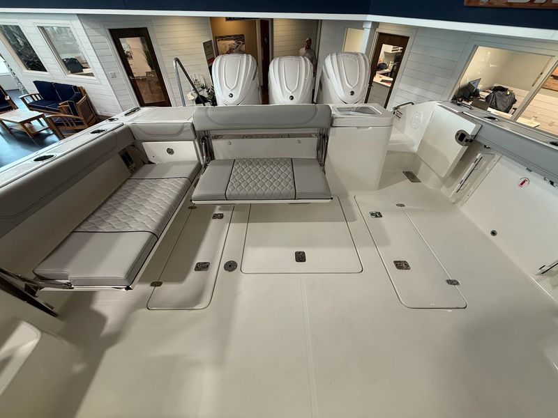 Boat Image 9