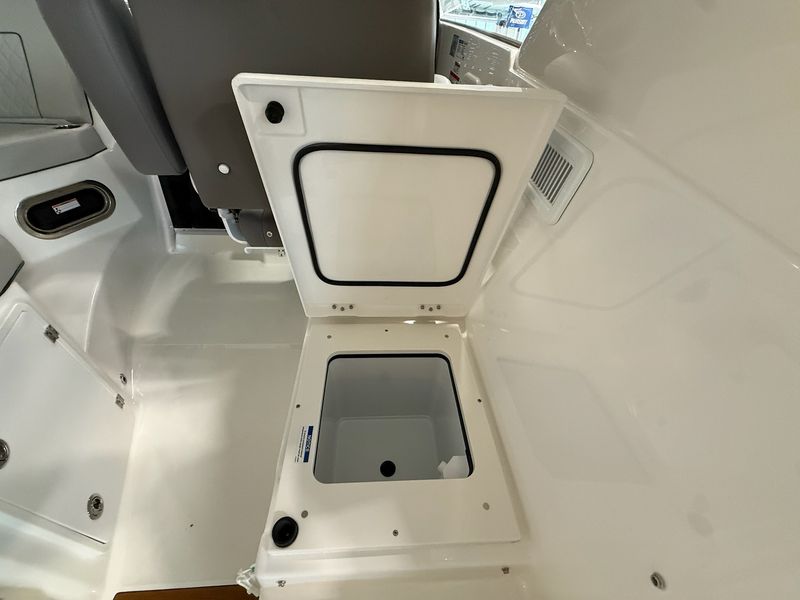 Boat Image 19