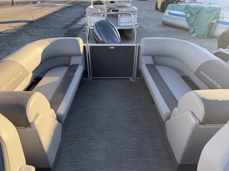 Boat Image 19