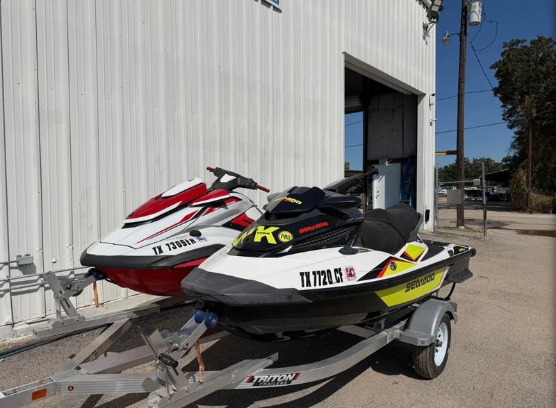 2014 Sea-doo Wake 215
