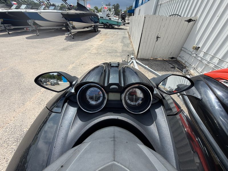 Boat Image 6