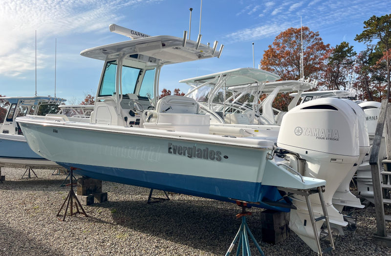 2021 Everglades 273 CC