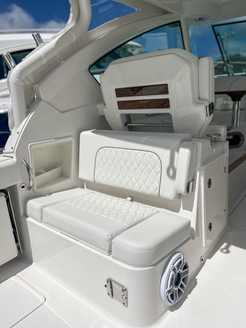 Boat Image 19