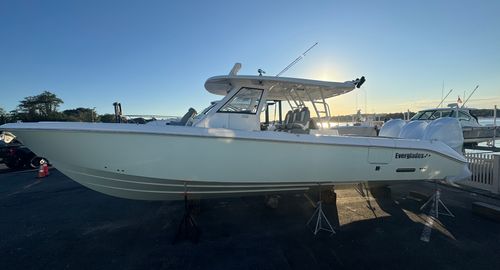 2026 Everglades 395 CC