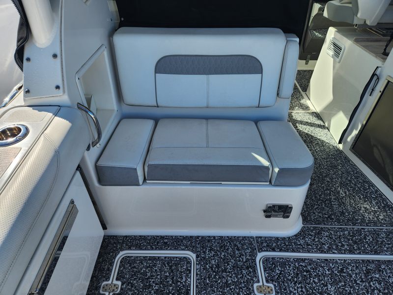 Boat Image 10