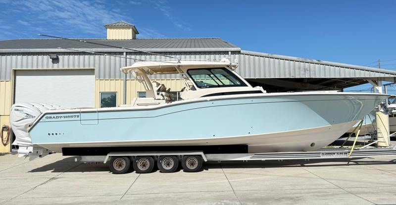 2022 Grady-white Canyon 456