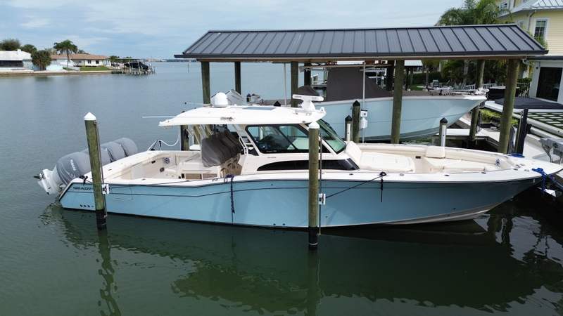 2019 Grady-white Canyon 456