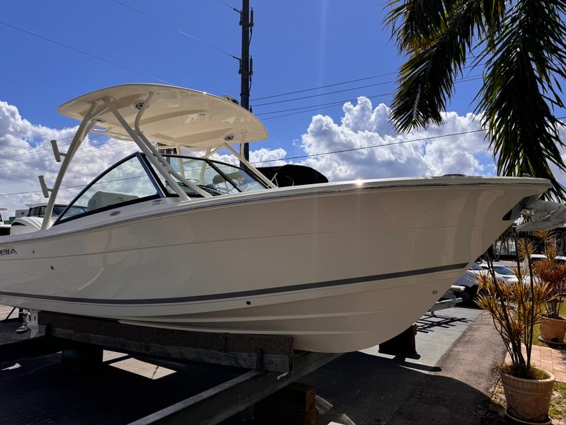 2025 Cobia 240 DC