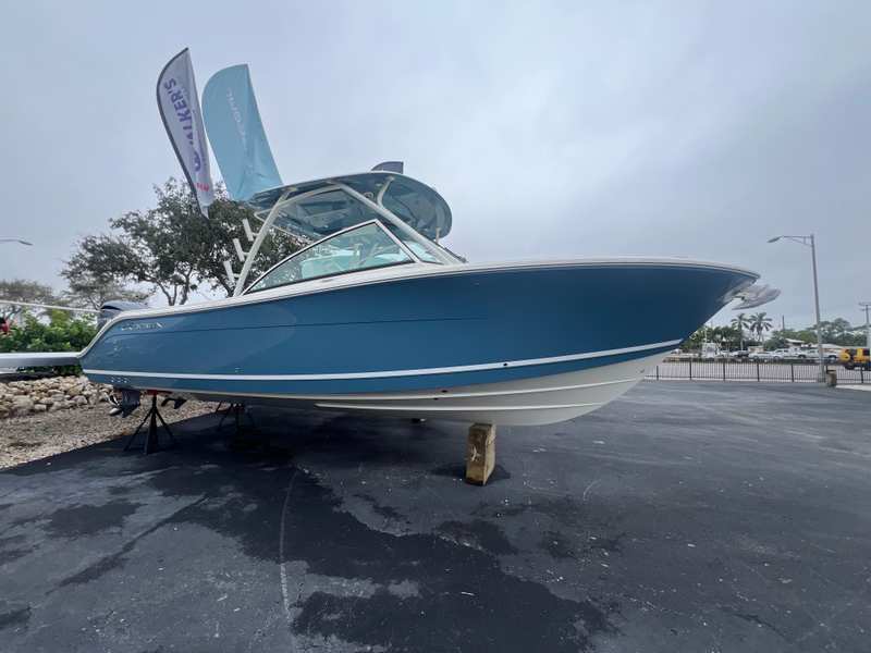 2025 Cobia 280 DC