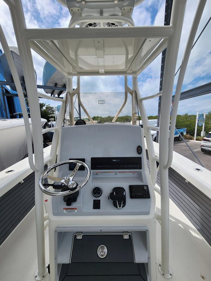 Boat Image 12